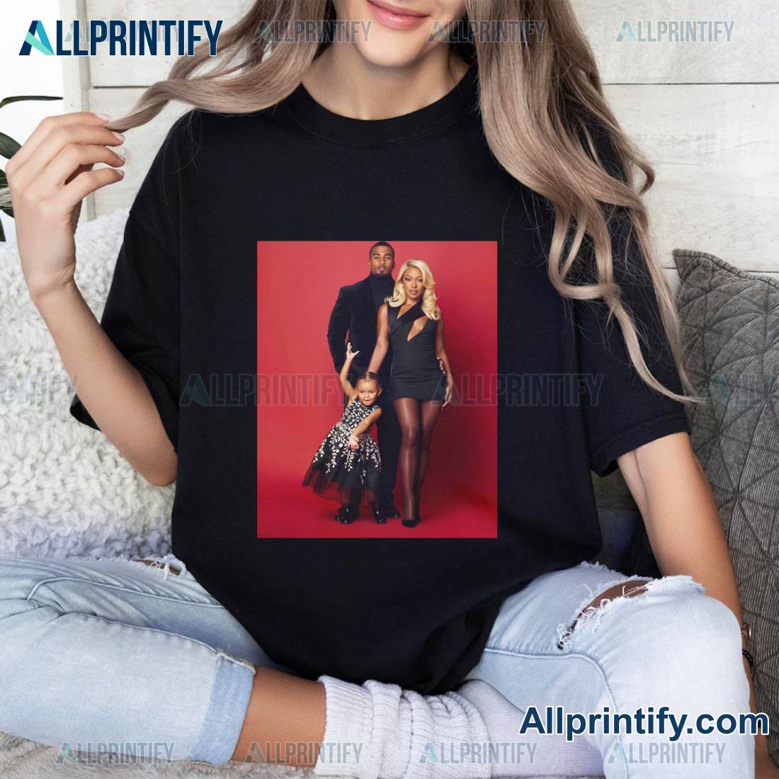 Victoria Monét And Family In Christmas Photoshoot Shirt