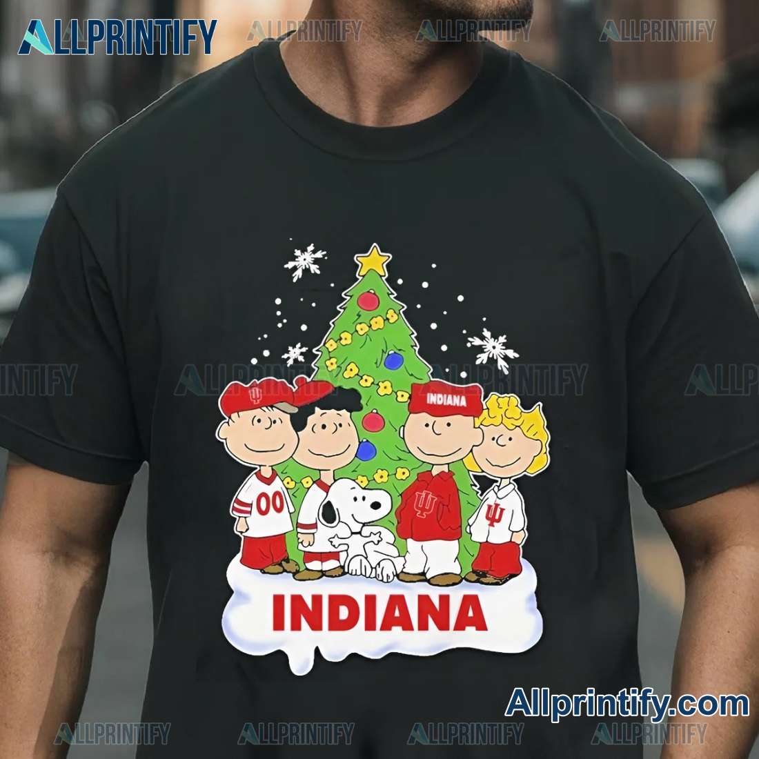 Indiana Hoosiers X Snoopy And Friends Christmas Unisex T-shirt N6WZRVs