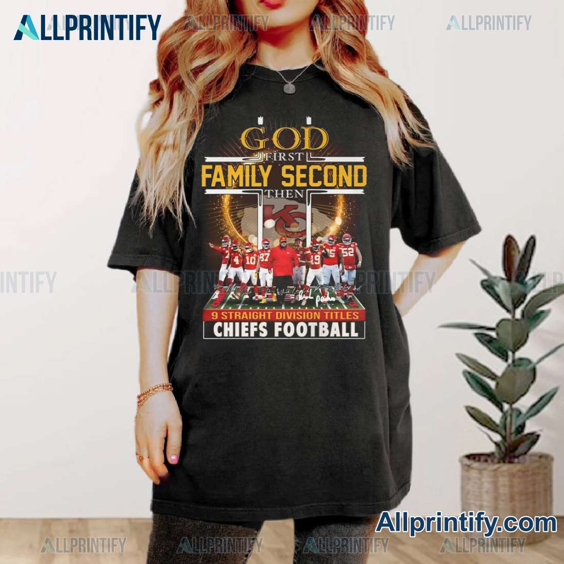 Kansas City Chiefs God First Family Second Then 9 Straight Division Titles Unisex T-shirt GdEYAV5