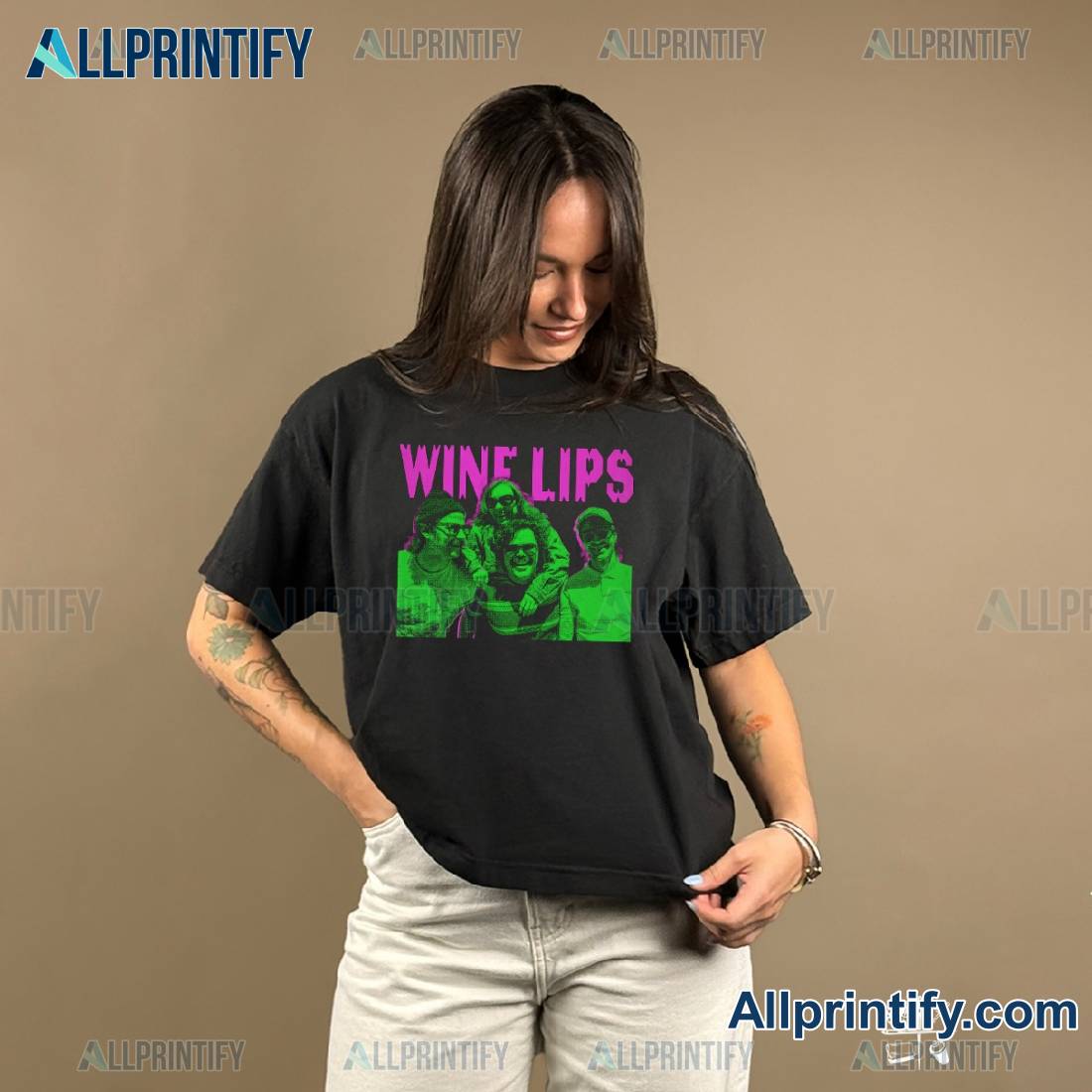 Wine Lips Hungry For A Knuckle Sandwich Canada, Usa 2025 Tour T-shirt-a kHz0t3E