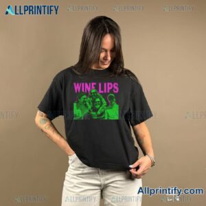 Wine Lips Hungry For A Knuckle Sandwich Uk 2025 Tour T-shirt-a cOL1dqm